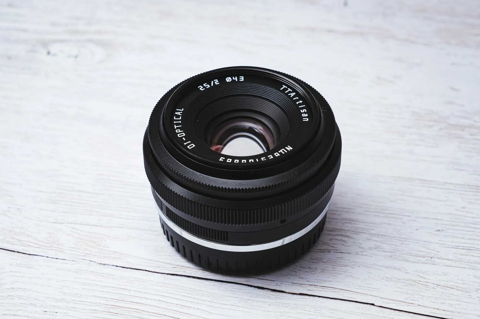 TTArtisan 25mm f/2 C