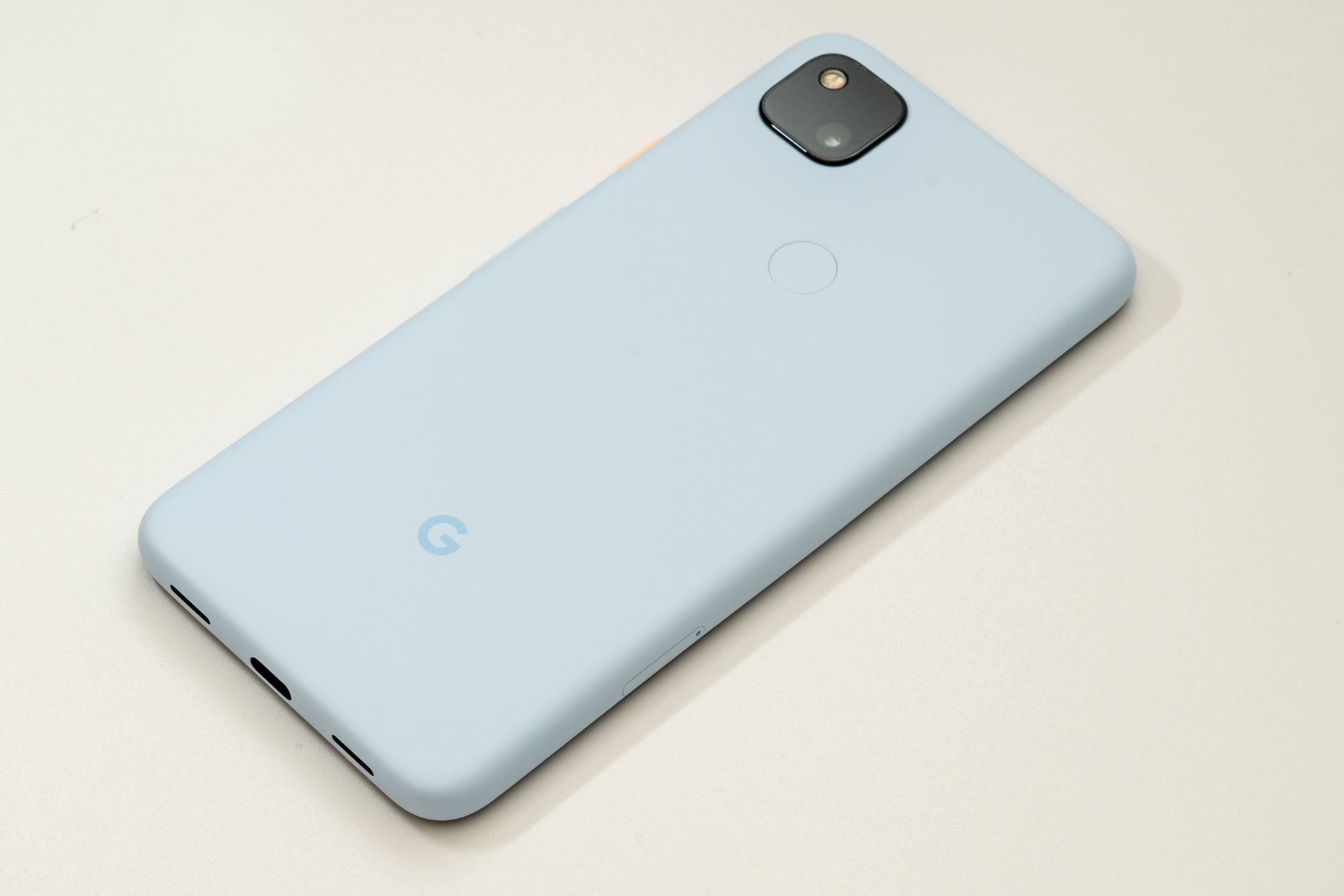 【美品】Google Pixel 4a 128GB Barely Blue